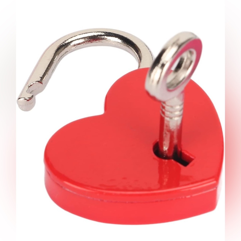 Heart-Shaped Padlocks - Zinc Alloy, Multipurpose Portable Diary Locks with Keys